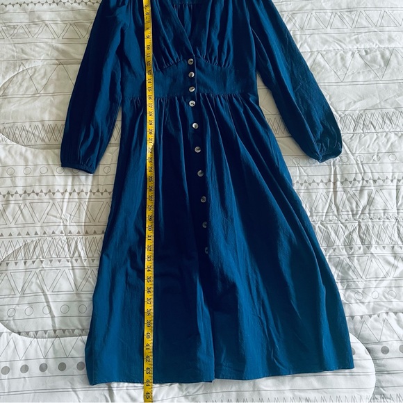 HALARA midi dress in navy - Picture 8 of 9